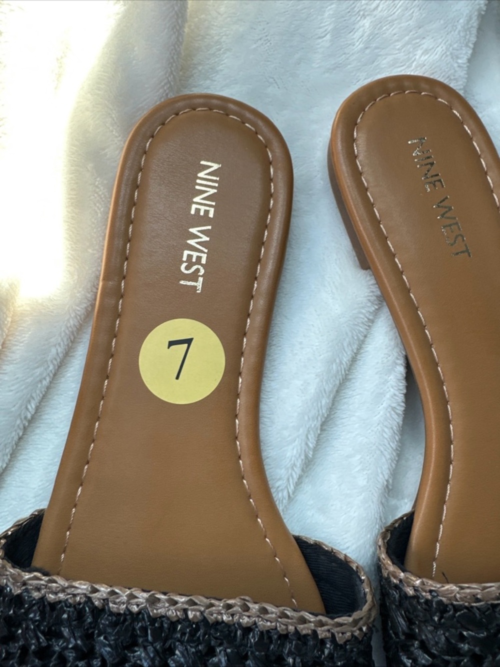 Nine West Women’s Black Woven Strap Tan Slide Sandals- Size 7 - Picture 3 of 5